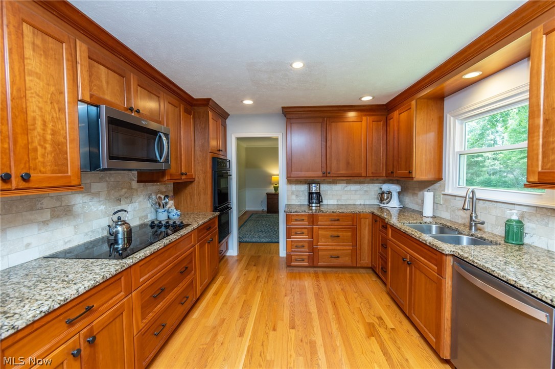 7349 Winsted Road Hudson, OH 44236 - Photo 10 of 35 Gallery Image 10