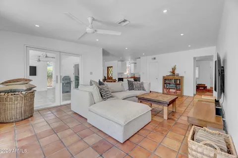 $995,000 | 309 East Keim Drive, Phoenix, AZ 85012