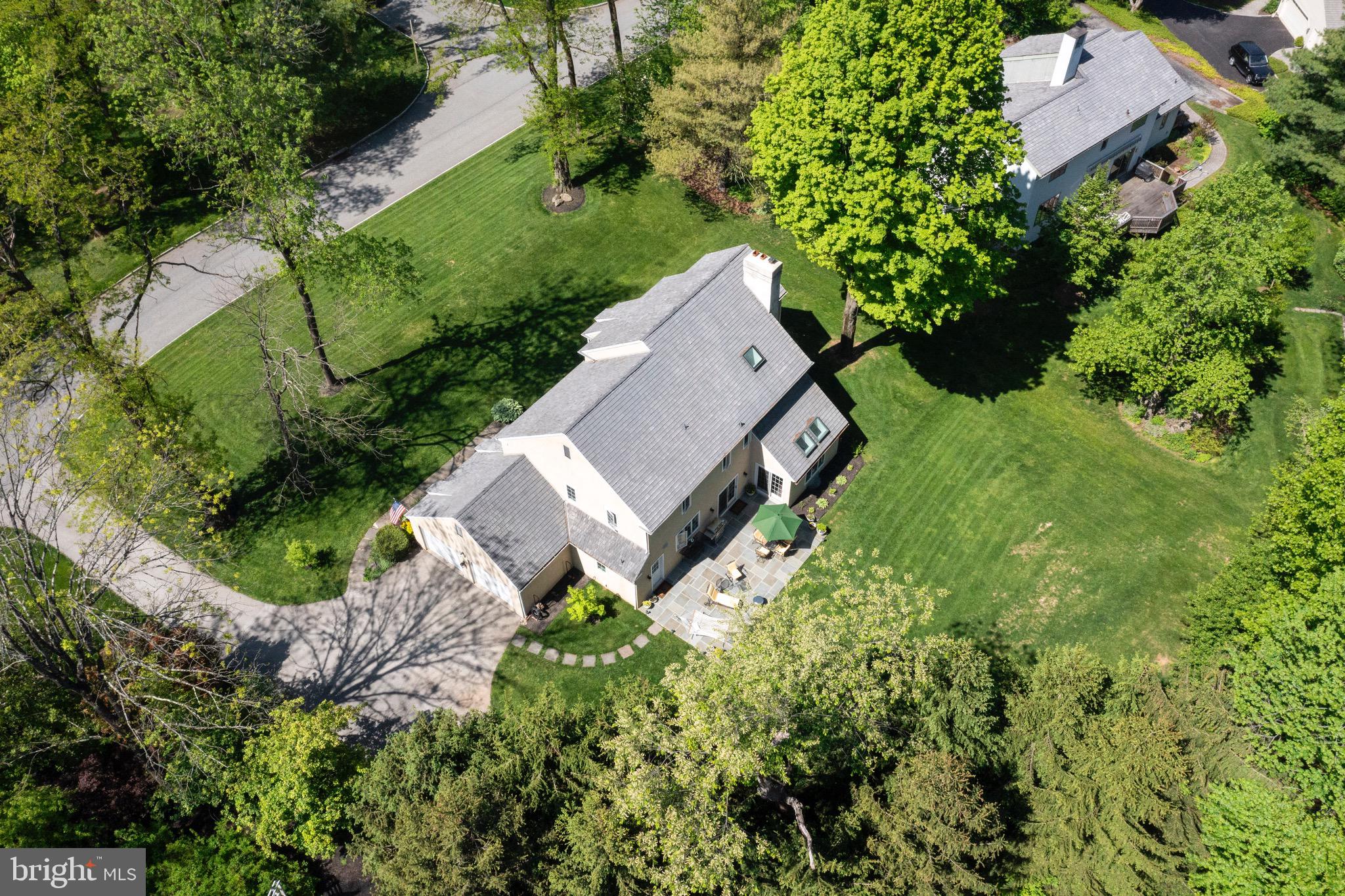 406 Round Hill Road Wayne, PA 19087 - Photo 16 of 50