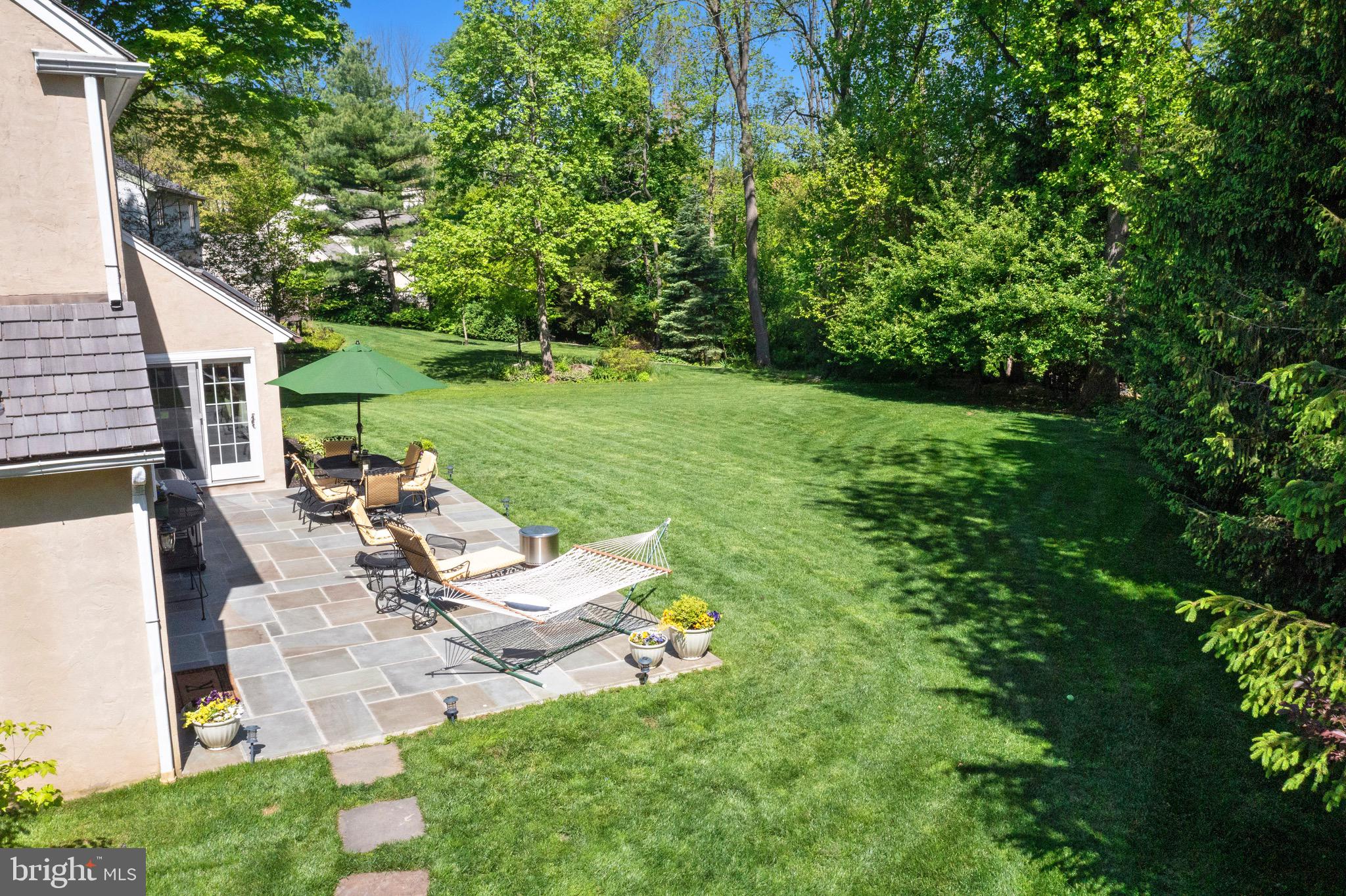 406 Round Hill Road Wayne, PA 19087 - Photo 10 of 50