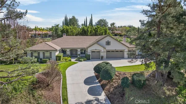$1,399,900 | 7470 Chateau Ridge Lane, Riverside, CA 92506