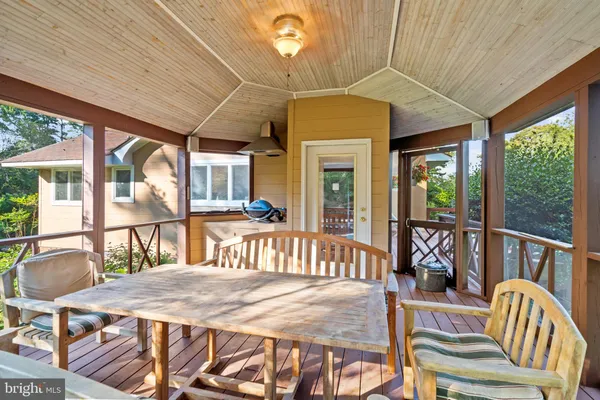 $1,495,000 | 46502 Glen Mary Farm Road, Park Hall, MD 20667