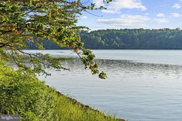 $1,495,000 | 46502 Glen Mary Farm Road, Park Hall, MD 20667
