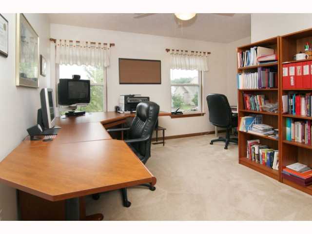 129 Liberty Ridge Avenue Powell, OH 43065 - Photo 8 of 13 Gallery Image 8