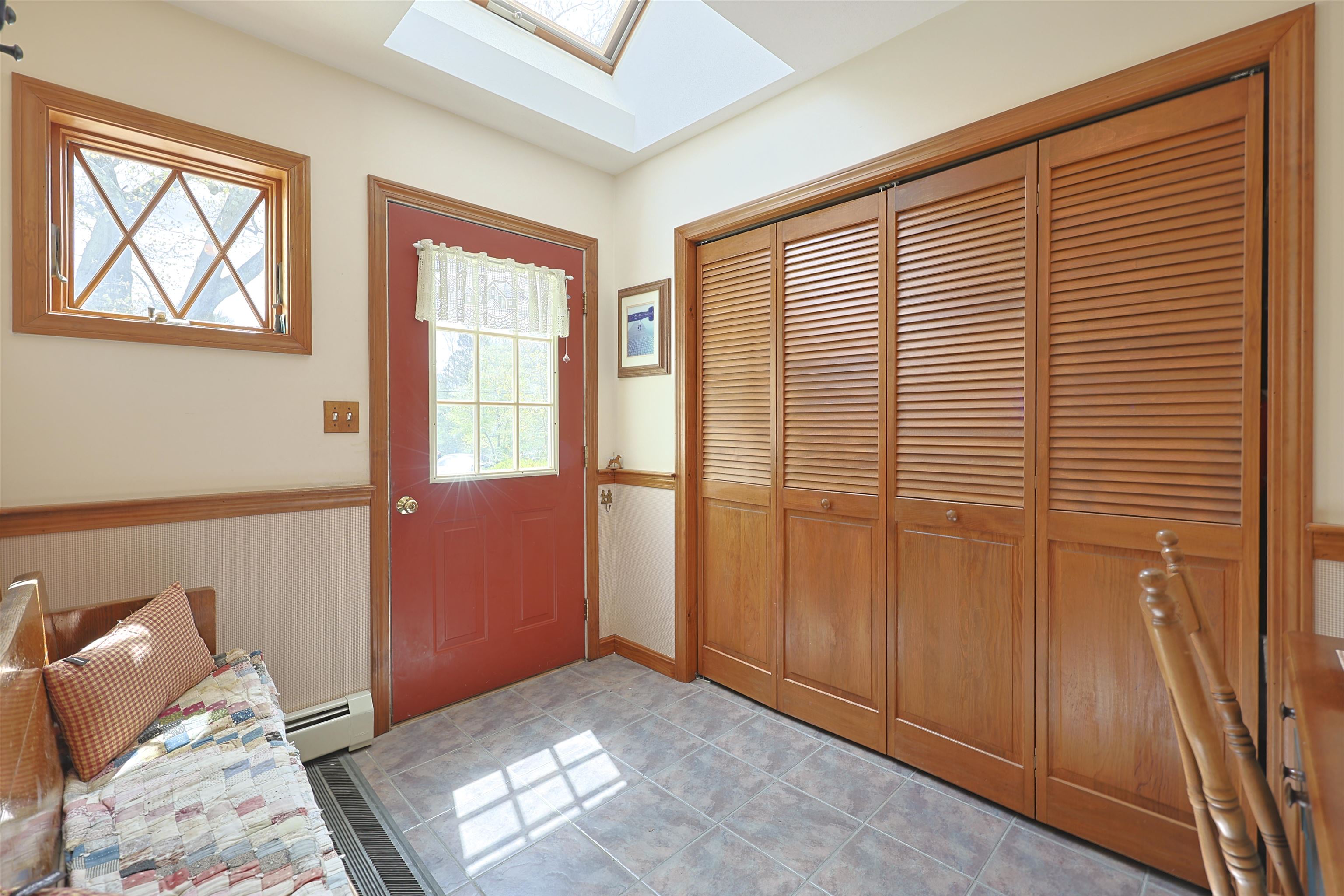 95 Kingston Road Exeter, NH 03833 - Photo 6 of 60