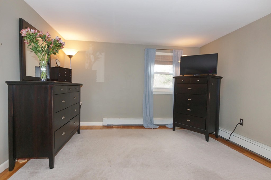 39 Cold Spring Road Westford, MA 01886 - Photo 15 of 22 Gallery Image 15