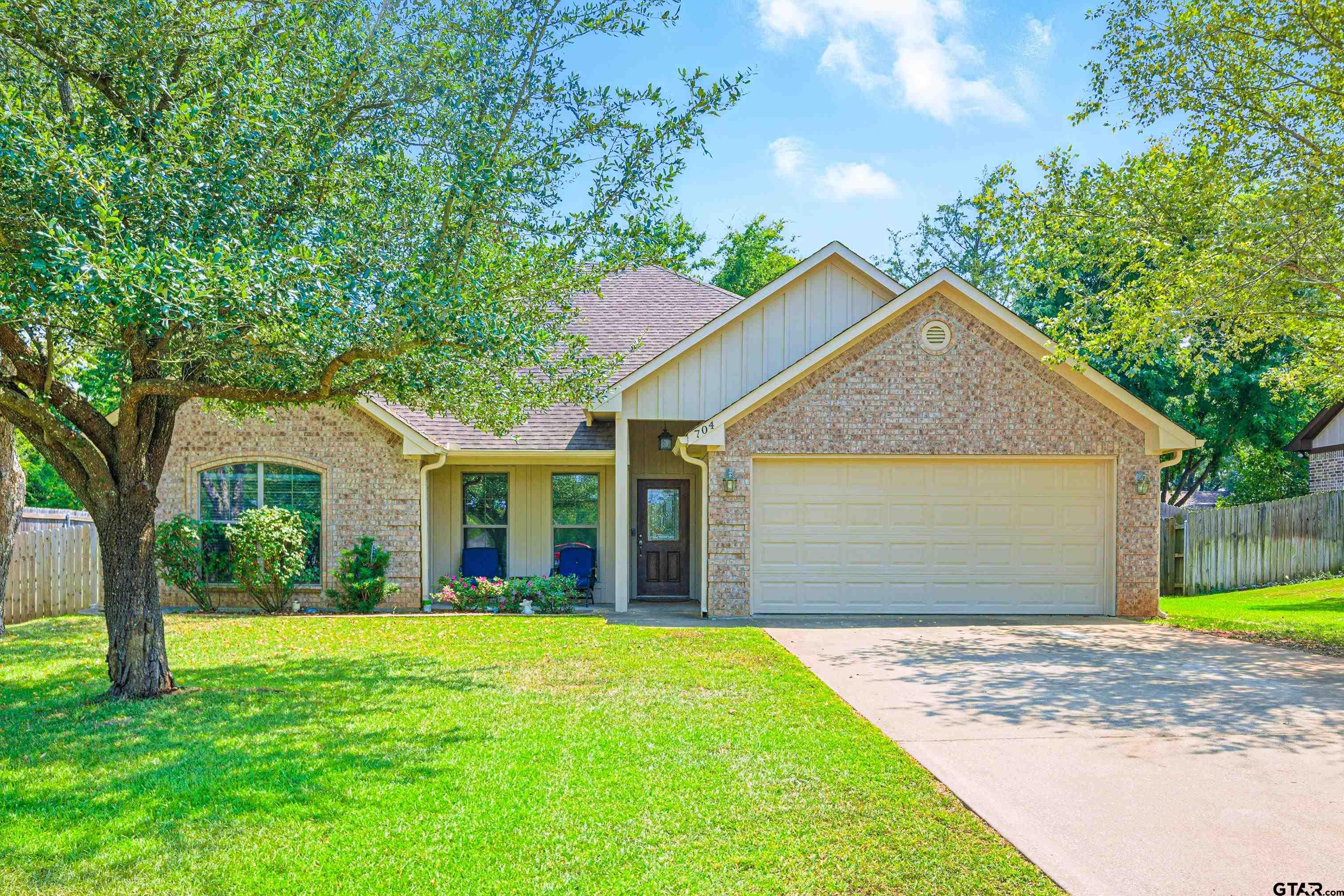704 Windover Lane Bullard, TX 75757 - Photo 4 of 23 a front view of house with yard and green space
