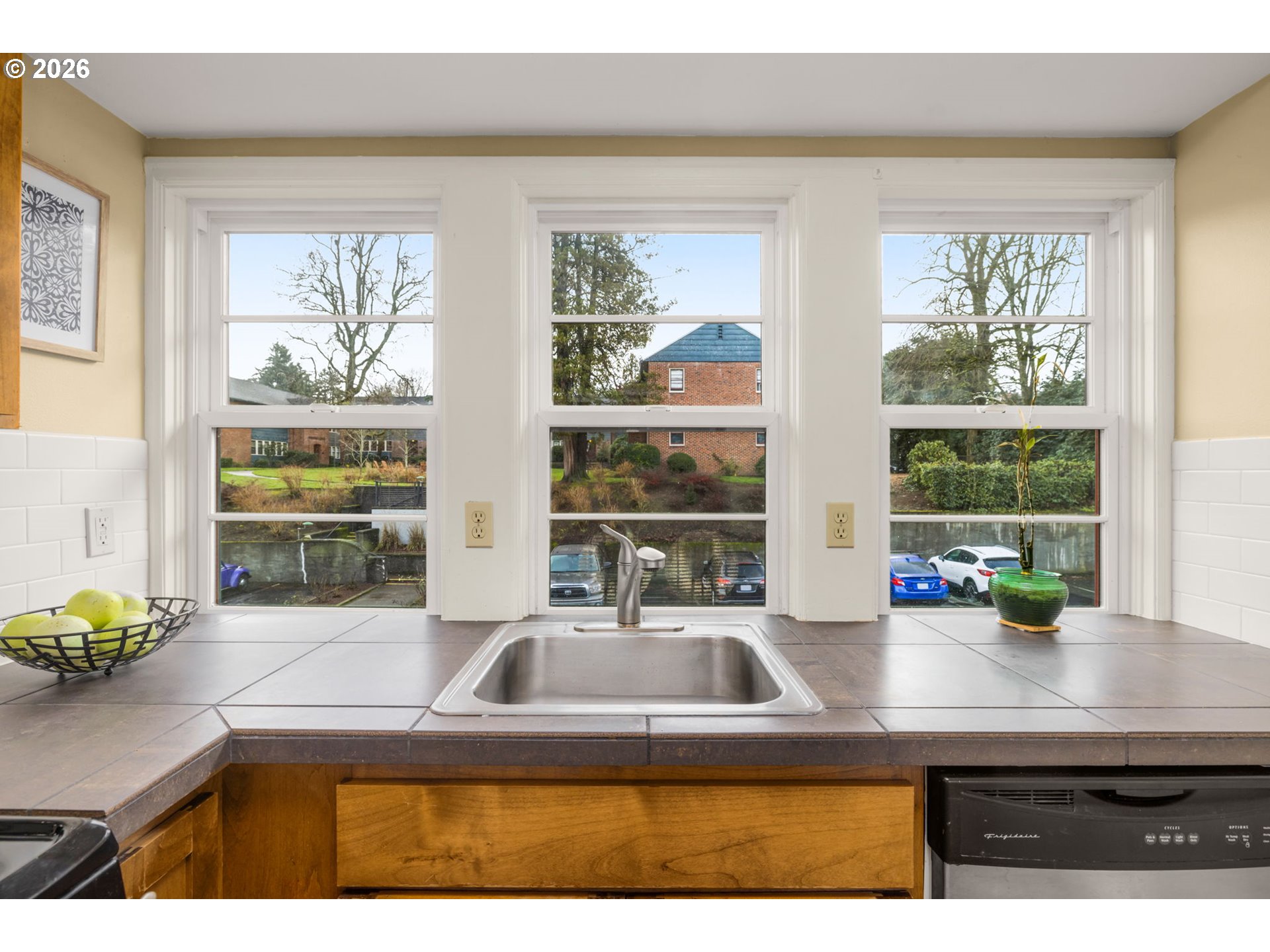 230 Northeast 60th Avenue, Unit 27 Portland, OR 97213 - Photo 17 of 27 Kitchen