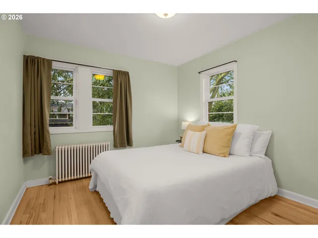 $258,000 | 230 Northeast 60th Avenue, Unit 27, Portland, OR 97213