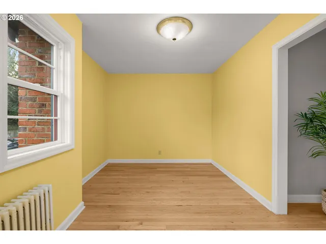 $258,000 | 230 Northeast 60th Avenue, Unit 27, Portland, OR 97213