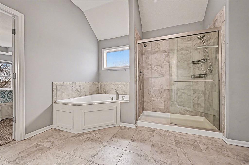 1200 Silverleaf Lane Liberty, MO 64068 - Photo 18 of 32