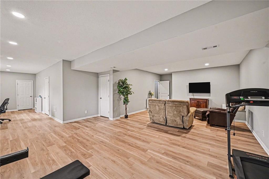 1200 Silverleaf Lane Liberty, MO 64068 - Photo 26 of 32