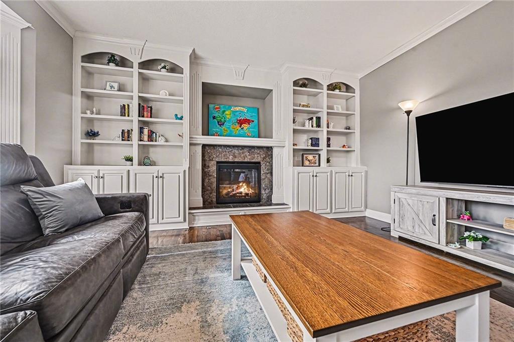 1200 Silverleaf Lane Liberty, MO 64068 - Photo 7 of 32