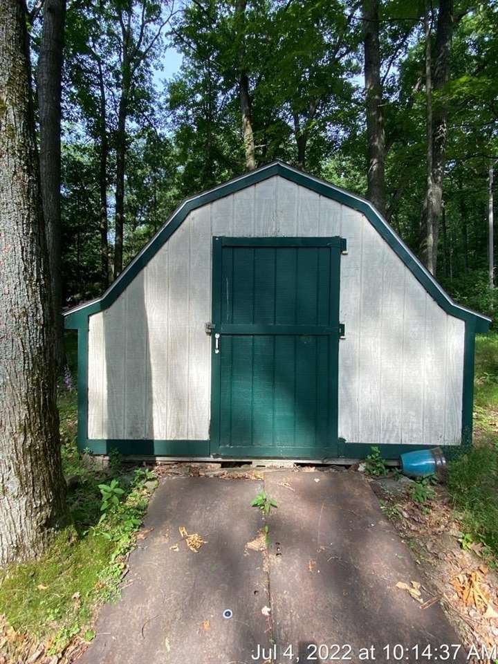 2264 Jefferson Road Harrison, MI 48625 - Photo 13 of 31