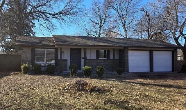 $179,000 | 728 Oceanview Drive, Dallas, TX 75232