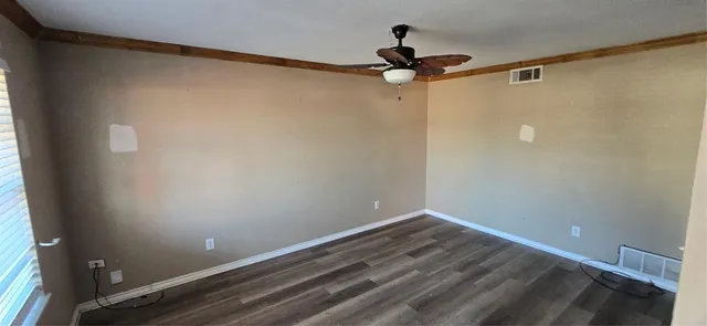 $179,000 | 728 Oceanview Drive, Dallas, TX 75232