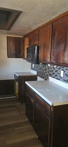 $179,000 | 728 Oceanview Drive, Dallas, TX 75232