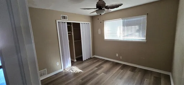 $179,000 | 728 Oceanview Drive, Dallas, TX 75232