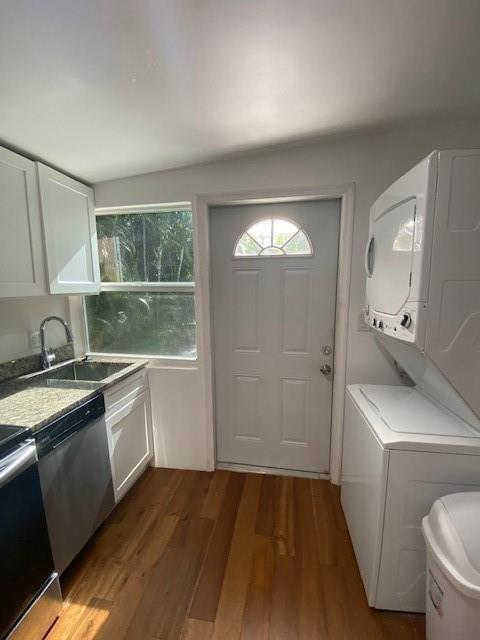 10666 South 228th Lane Boca Raton, FL 33428 - Photo 6 of 12 a kitchen with a sink and wooden floor