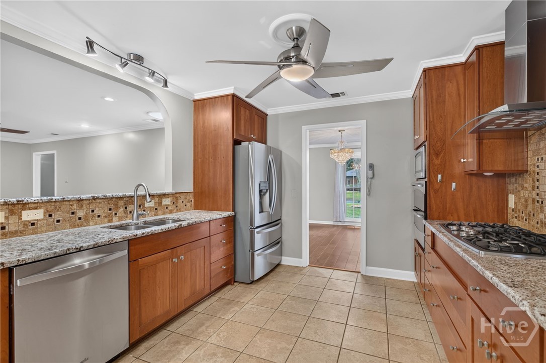 304 Wellington Road Savannah, GA 31410 - Photo 19 of 71 Gallery Image 19