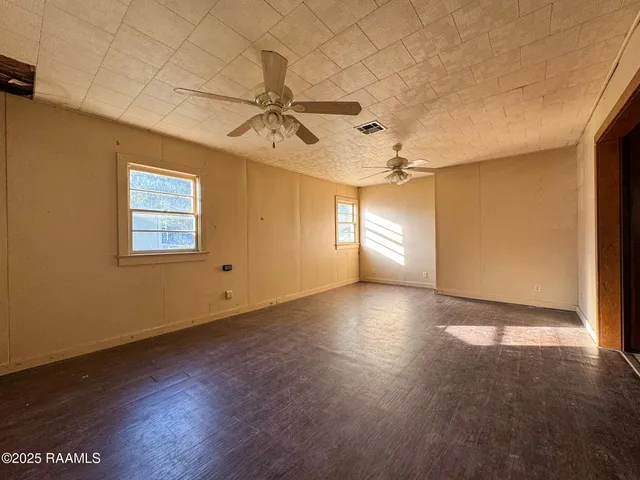 $55,000 | 1521 North Ave H, Crowley, LA 70526