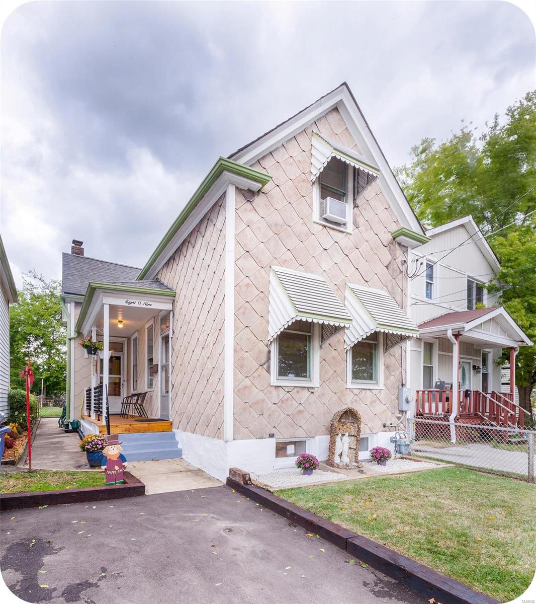 809 Military Road St. Louis, MO 63125 - Photo 1 of 26 Gallery Image 1