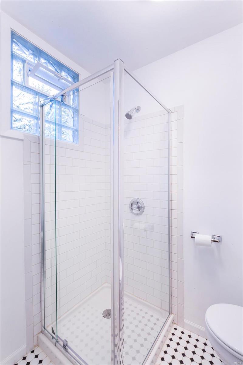 809 Military Road St. Louis, MO 63125 - Photo 14 of 26 Gallery Image 14