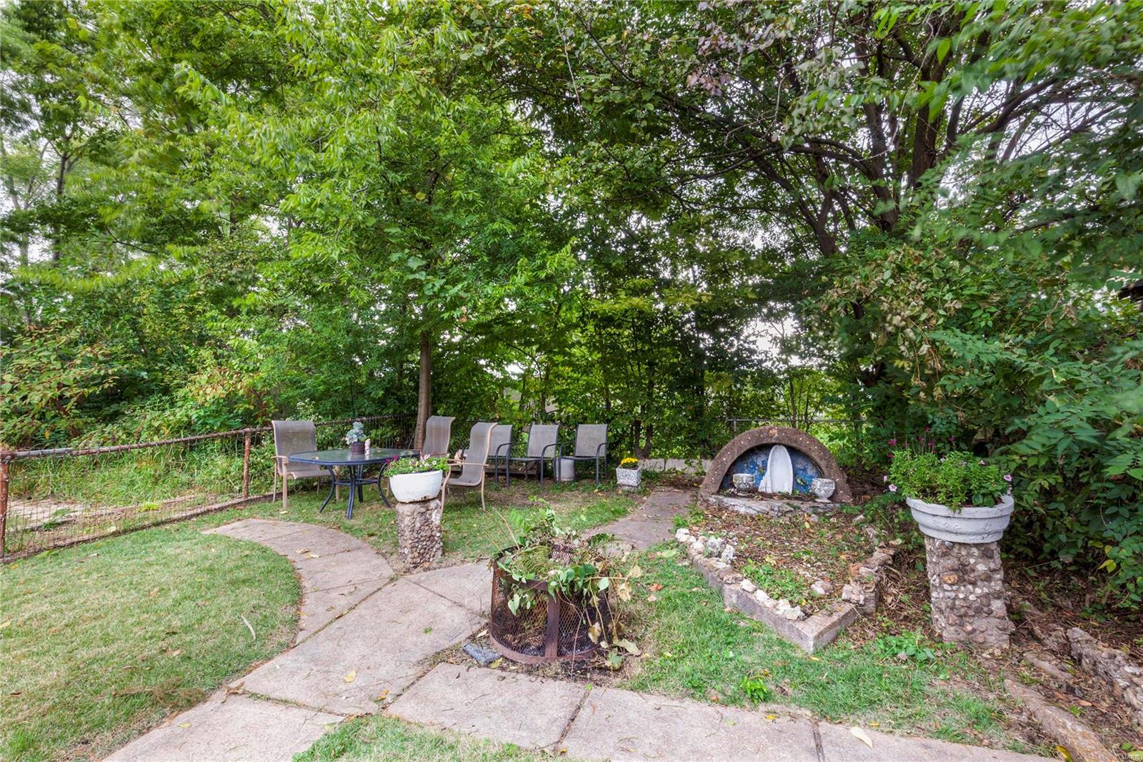 809 Military Road St. Louis, MO 63125 - Photo 25 of 26 Gallery Image 25