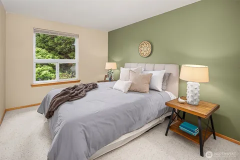 $1,275,000 | 12016 106th Avenue Northeast, Kirkland, WA 98034