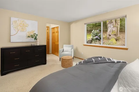 $1,275,000 | 12016 106th Avenue Northeast, Kirkland, WA 98034