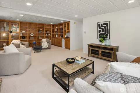 $1,275,000 | 12016 106th Avenue Northeast, Kirkland, WA 98034