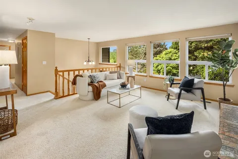$1,275,000 | 12016 106th Avenue Northeast, Kirkland, WA 98034