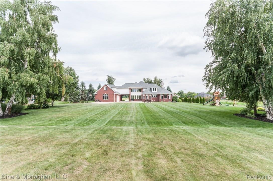69621 Wildflower Lane Romeo, MI 48065 - Photo 6 of 32 Estate sized lot...almost one acre plus one acre easement