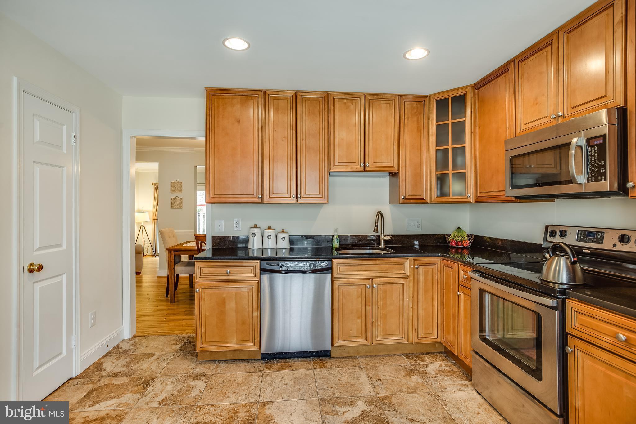 7932 Birchtree Court Springfield, VA 22152 - Photo 14 of 30 Kitchen