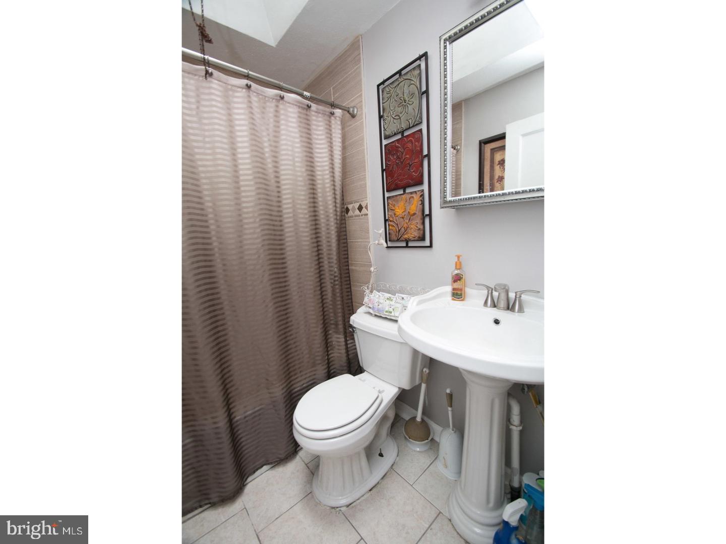 7449 Ruskin Road Philadelphia, PA 19151 - Photo 8 of 25 Gallery Image 8