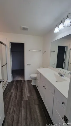 $1,950 | 13538 Sunrise Meadow, St. Hedwig, TX 78152