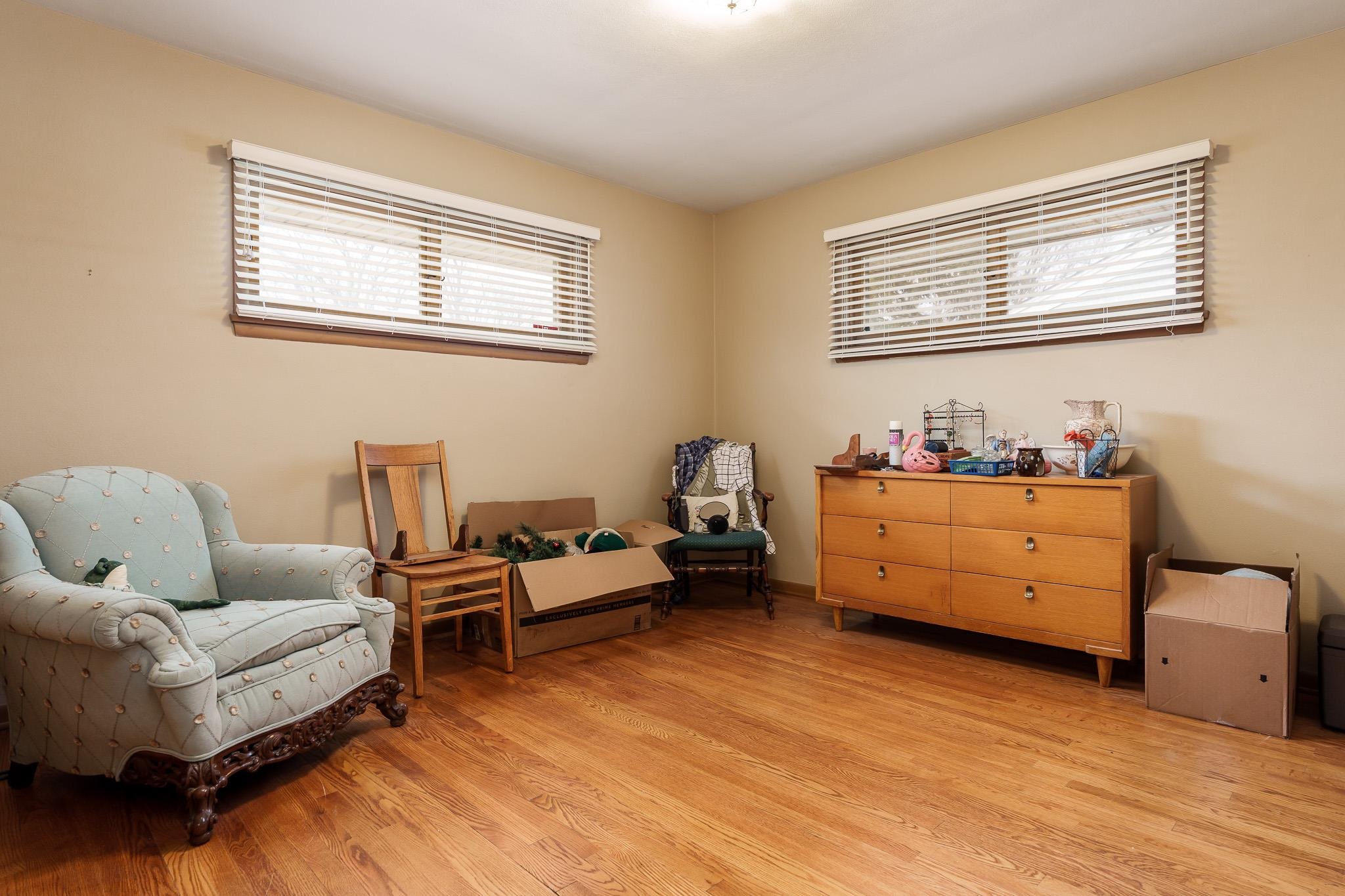 3704 Highcrest Road Rockford, IL 61107 - Photo 22 of 33 a living room with furniture and a window