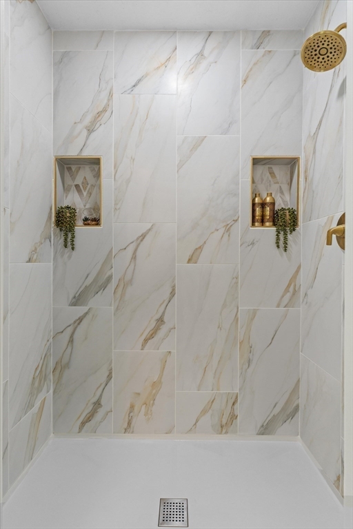 508 Pine Street Leicester, MA 01524 - Photo 25 of 34 a bathroom with a shower