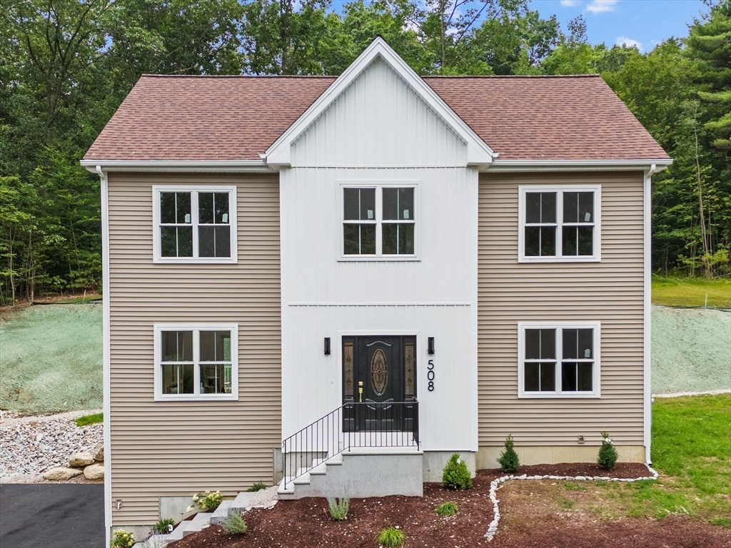 508 Pine Street Leicester, MA 01524 - Photo 33 of 34 a front view of a house with yard