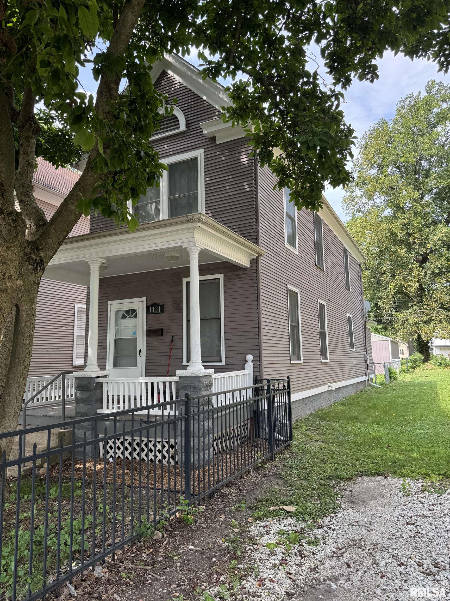 1131 North 5th Street Springfield, IL 62702 - Photo 3 of 20 Gallery Image 3