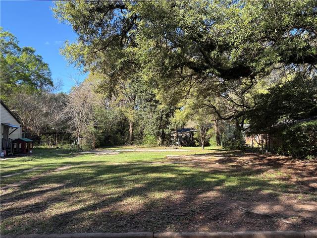 216 24th Street Alexandria, LA 71301 - Photo 2 of 9