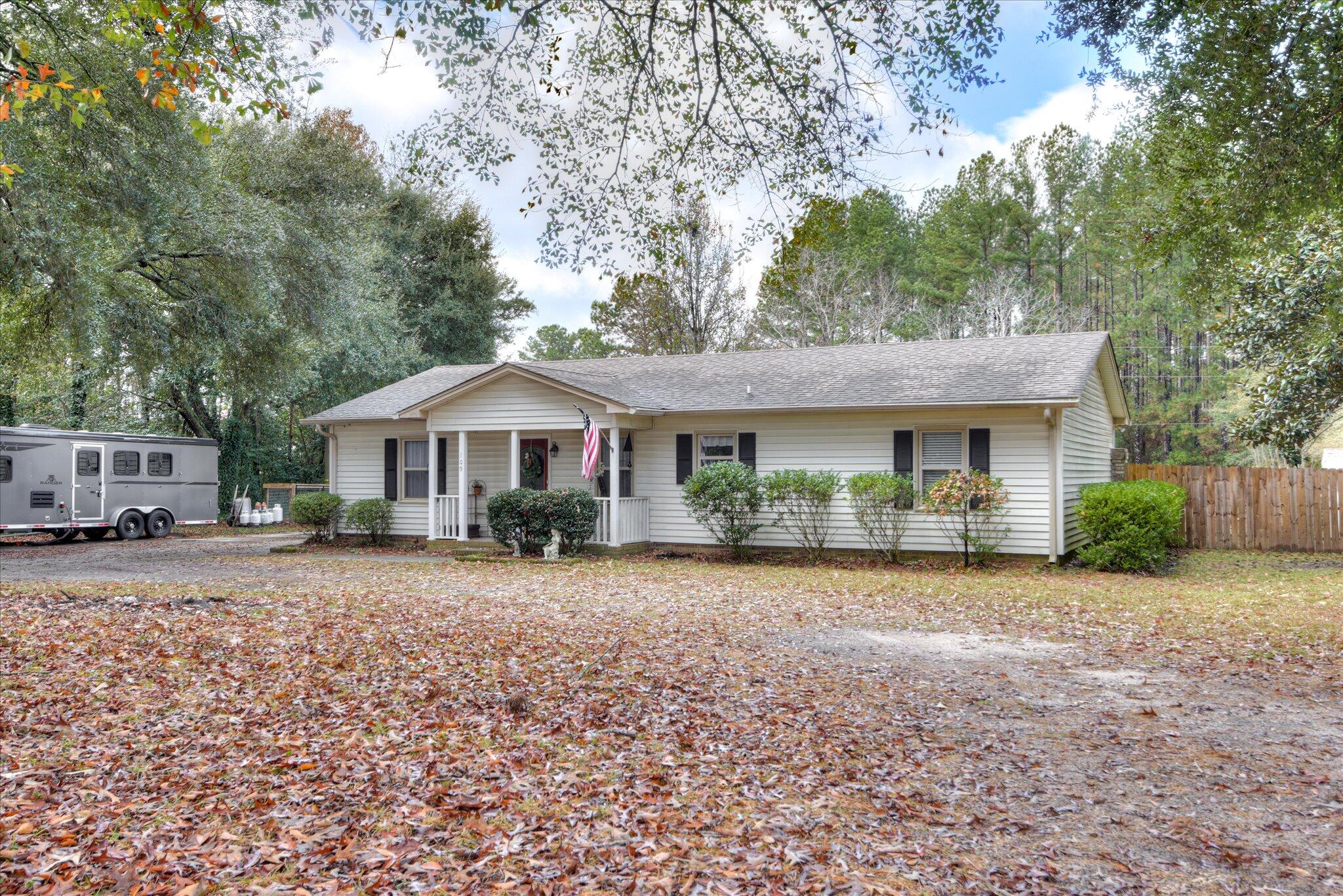 109 Rushton Road Aiken, SC 29801 - Photo 3 of 31 Gallery Image 3