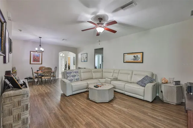 $2,600 | 1703 Bonita Bluff Court, Ruskin, FL 33570