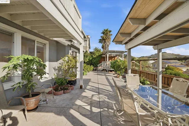 $795,000 | 6857 Sunriver Lane, Vallejo, CA 94591