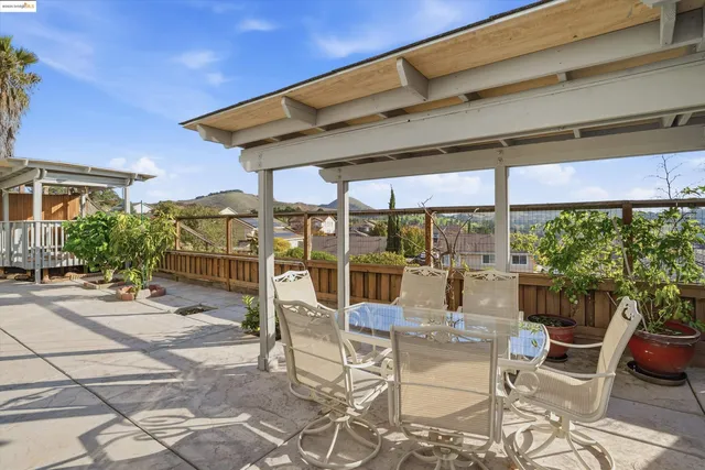 $795,000 | 6857 Sunriver Lane, Vallejo, CA 94591