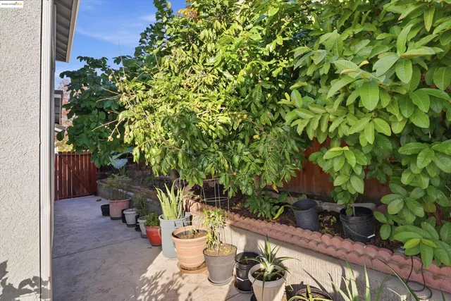 $795,000 | 6857 Sunriver Lane, Vallejo, CA 94591