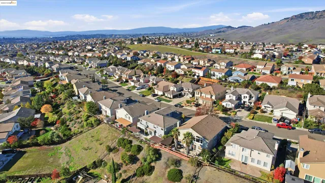 $795,000 | 6857 Sunriver Lane, Vallejo, CA 94591