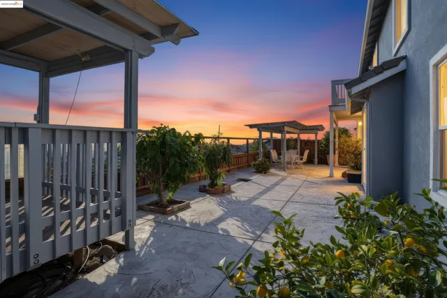 $795,000 | 6857 Sunriver Lane, Vallejo, CA 94591