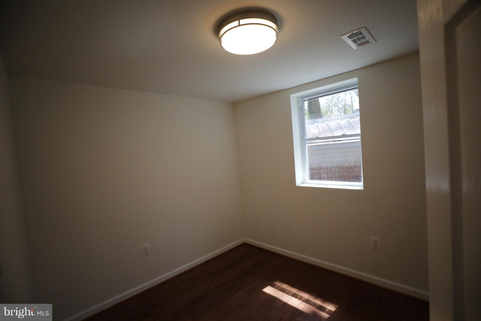 11704 Idlewood Road Silver Spring, MD 20906 - Photo 20 of 25 Bedroom