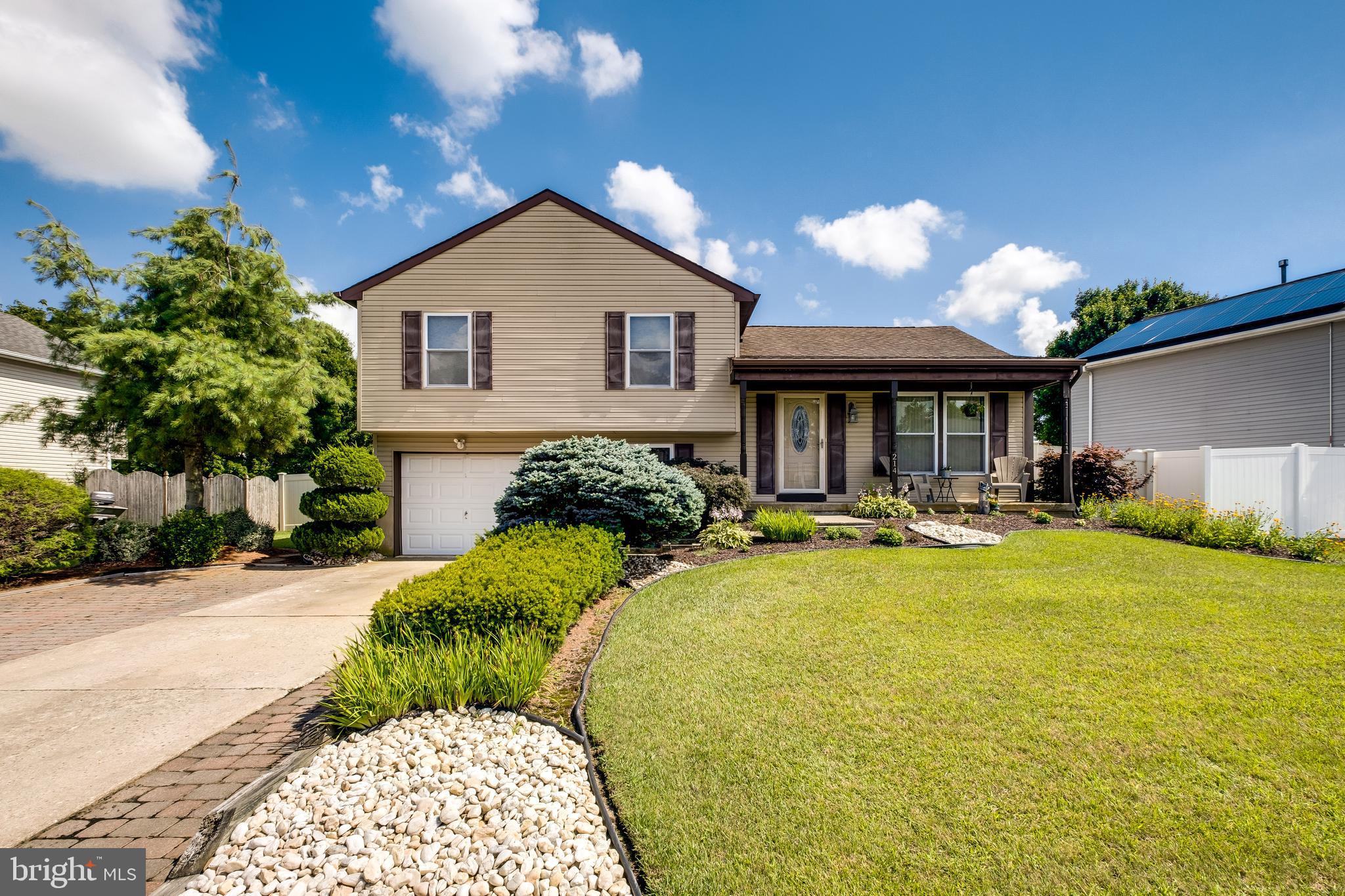 214 Glasgow Road Williamstown, NJ 08094 - Photo 1 of 86 Gallery Image 1